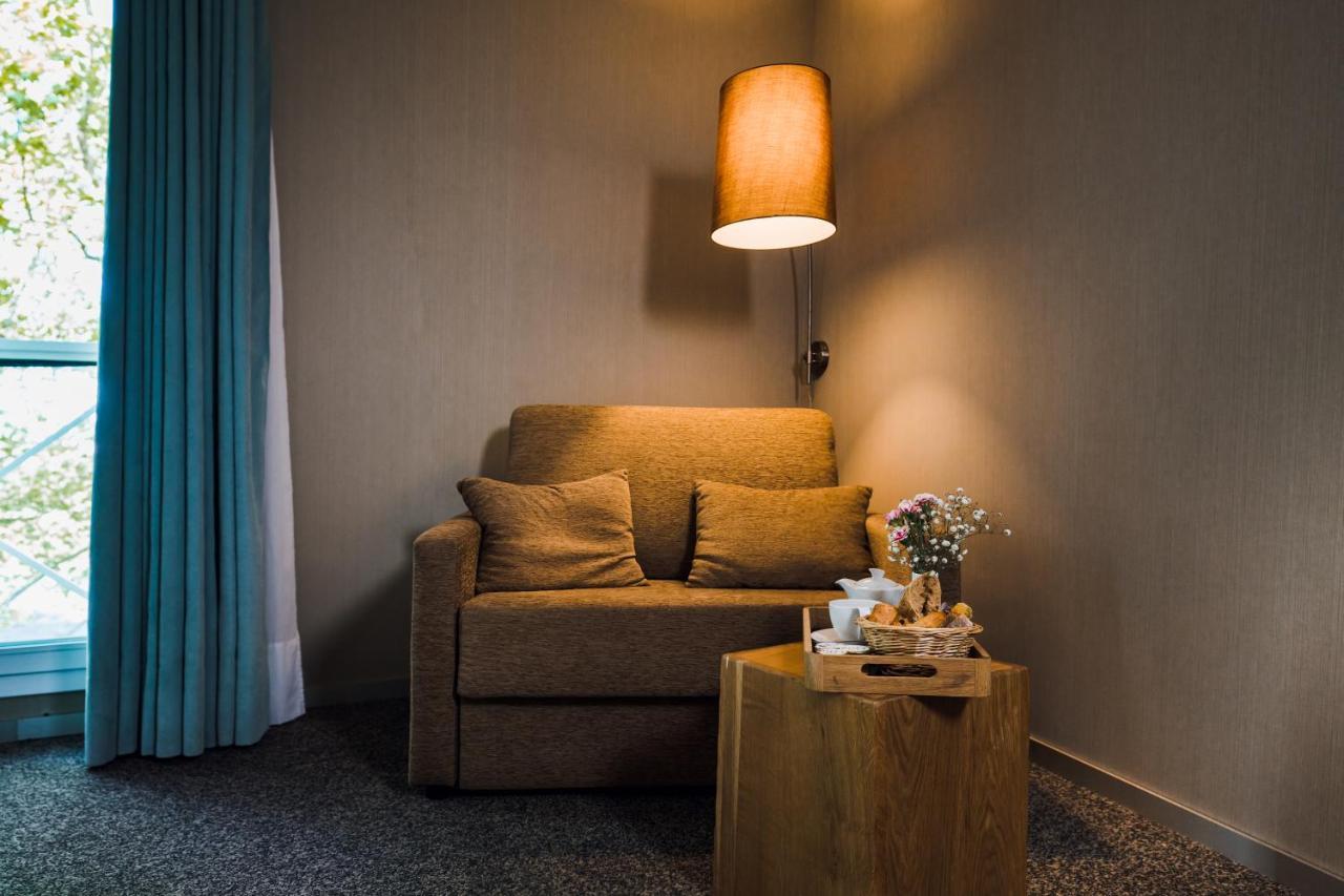 Alysson Hotel Oloron-Sainte-Marie Εξωτερικό φωτογραφία