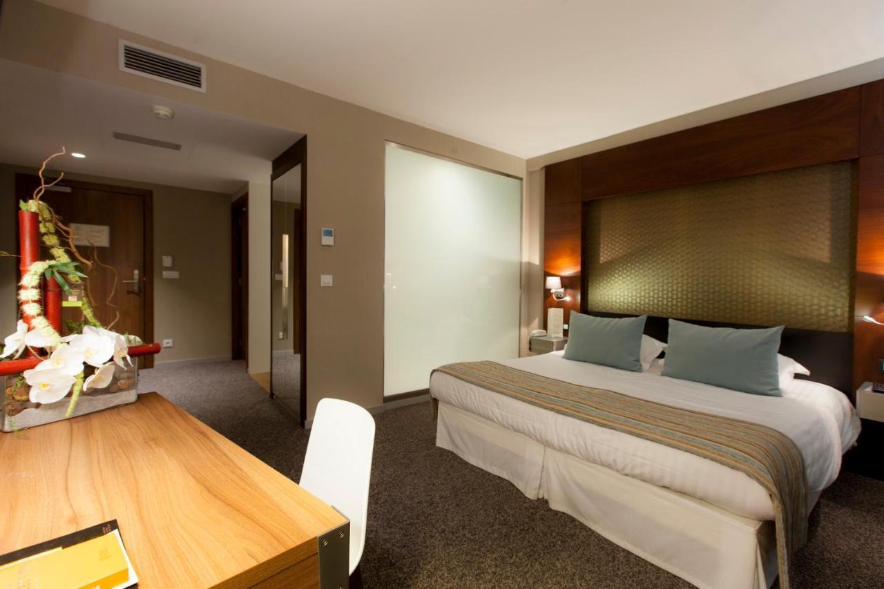 Alysson Hotel Oloron-Sainte-Marie Εξωτερικό φωτογραφία