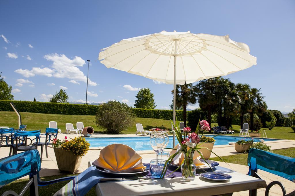 Alysson Hotel Oloron-Sainte-Marie Εξωτερικό φωτογραφία