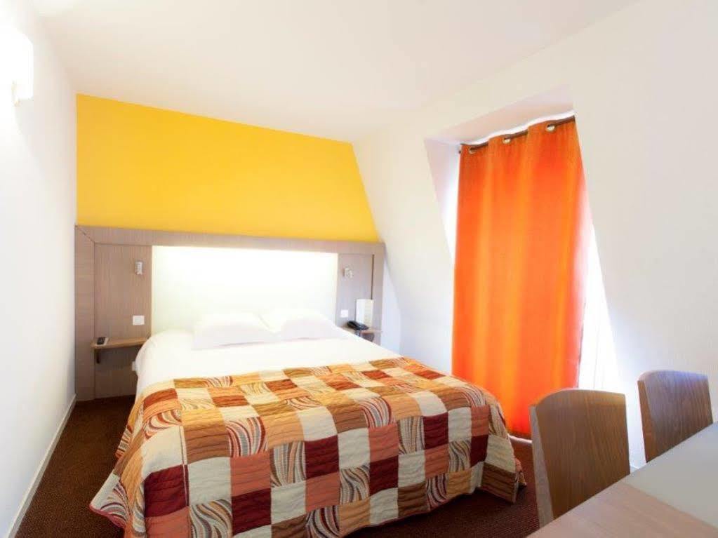 Alysson Hotel Oloron-Sainte-Marie Εξωτερικό φωτογραφία
